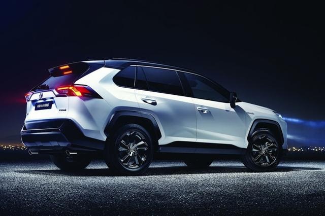 为什么说丰田全新RAV4的高配和混动车型都不值得买？