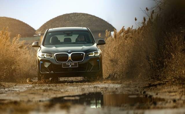 新BMW iX3在辽河口国家级自然保护区的巡逻之旅