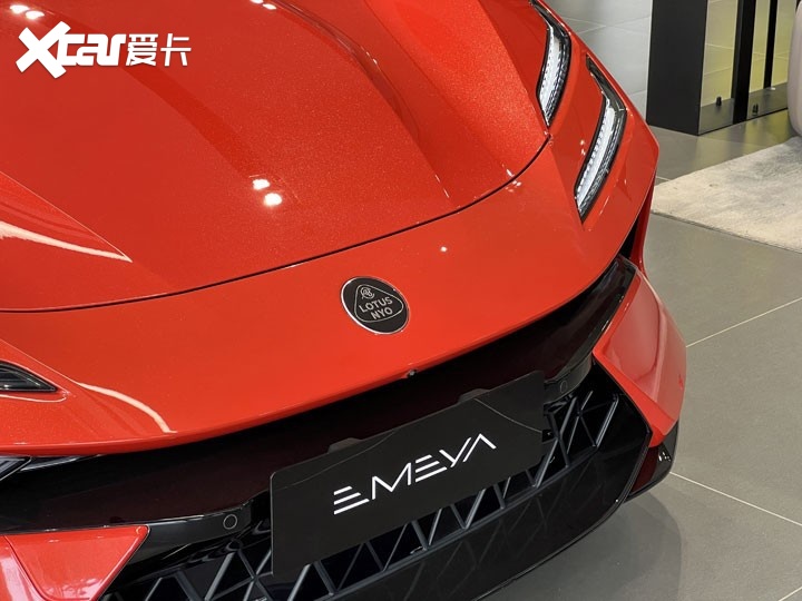 写在文后过往路特斯给人的印象不外乎斯巴达的操控,以及与赛车极为