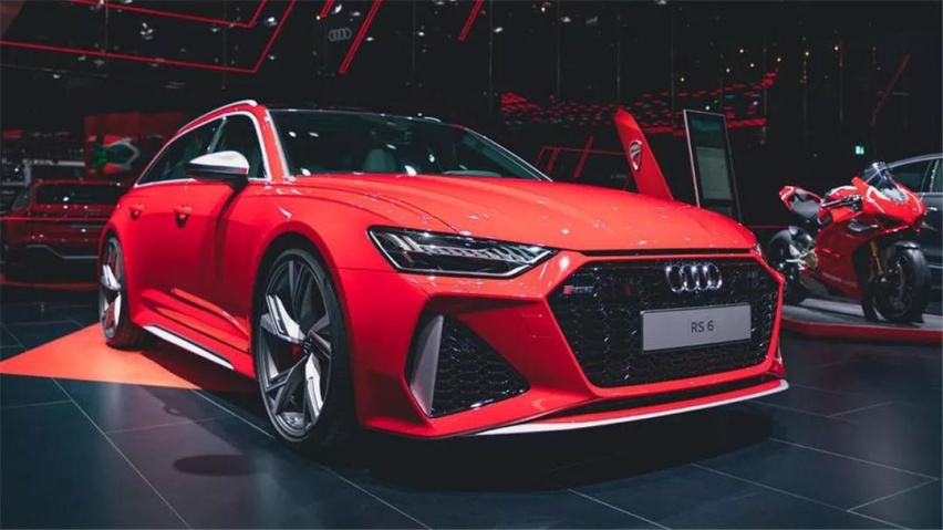 脱掉西装换战斗服，奥迪RS7 Sportback正式首发
