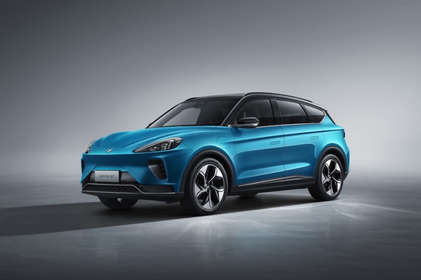 30万元以内买新能源中型SUV 选唐EV还是阿尔法T？