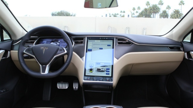 比Model 3便宜10万，二手Model S才值20万，能买吗？