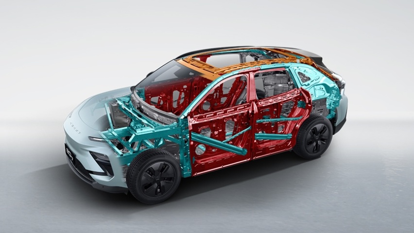 家用纯电中型SUV—奇瑞eQ7，竟然老少通吃！