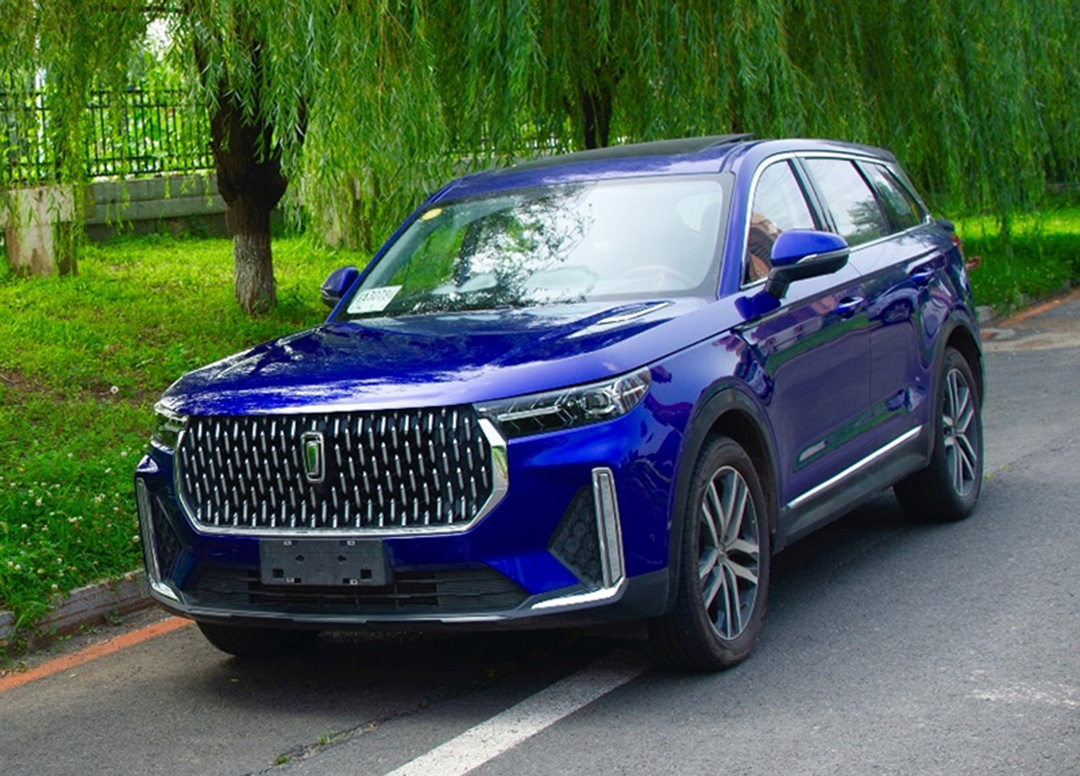 【新聞】陸風(fēng)全新SUV曝光,內(nèi)飾一股奔馳味~ 【新聞】陸風(fēng)全新SUV曝光,內(nèi)飾一股奔馳味~