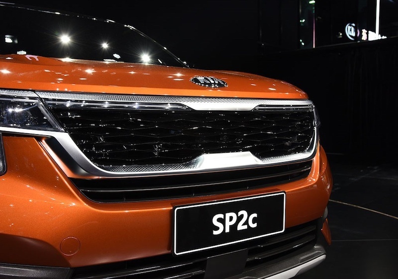韩系玉面小型SUV 起亚傲跑上市售10.88万起