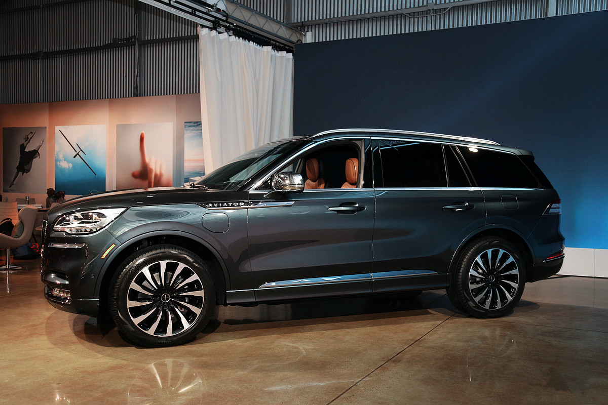 ��������XT6��ֱ�Ӷ��֣����м����ھ����У���·������������