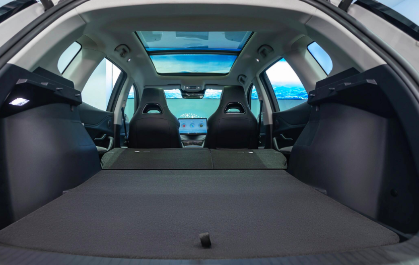 海狮05 DM-i售价11.28万元起，满油满电1400km，家用再添