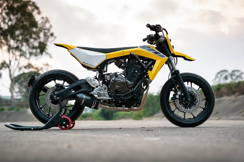 雅马哈改装神作 MT-07改装Supermoto赛车