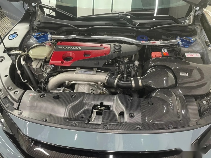 谁敢对保时捷911 GT3竖中指？沈阳车友的百万思域王就是国内天花板