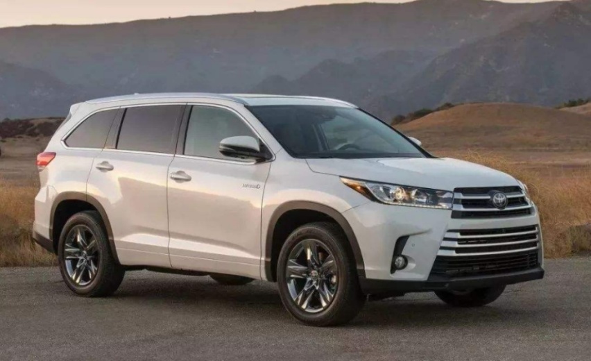 30万预算选7座SUV，选汉兰达还是雪佛兰开拓者
