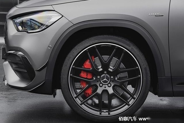 奔驰-AMG GLA 45.png