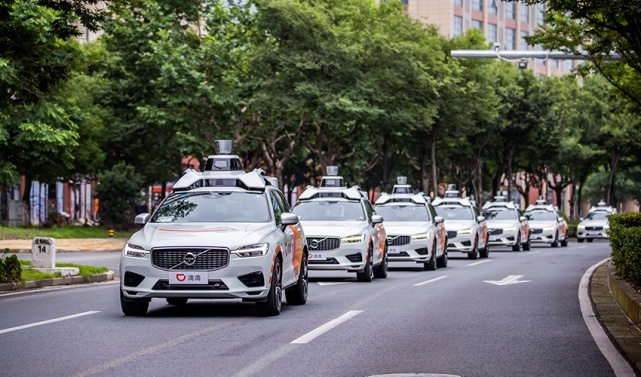 启动失败、中途接管，滴滴搭上Robotaxi第二梯队末班车