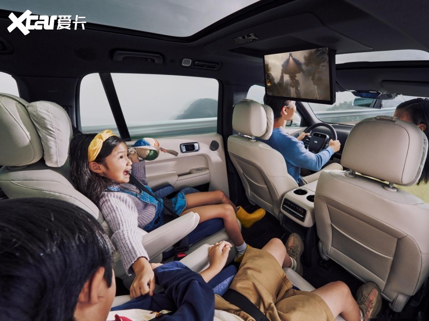 理想汽车10月交付突破4万辆，李想终于不用出去找工作了