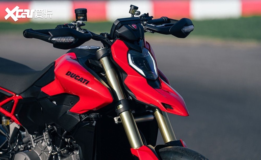 全新杜卡迪Hypermotard V2发布