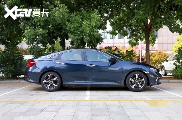 ​定位凑型家用轿车，本田思域你喜欢吗?