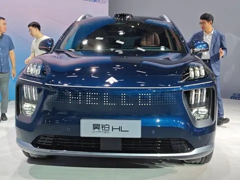 大型豪华SUV新玩家，昊铂HL车展首发亮相，明年2月预售