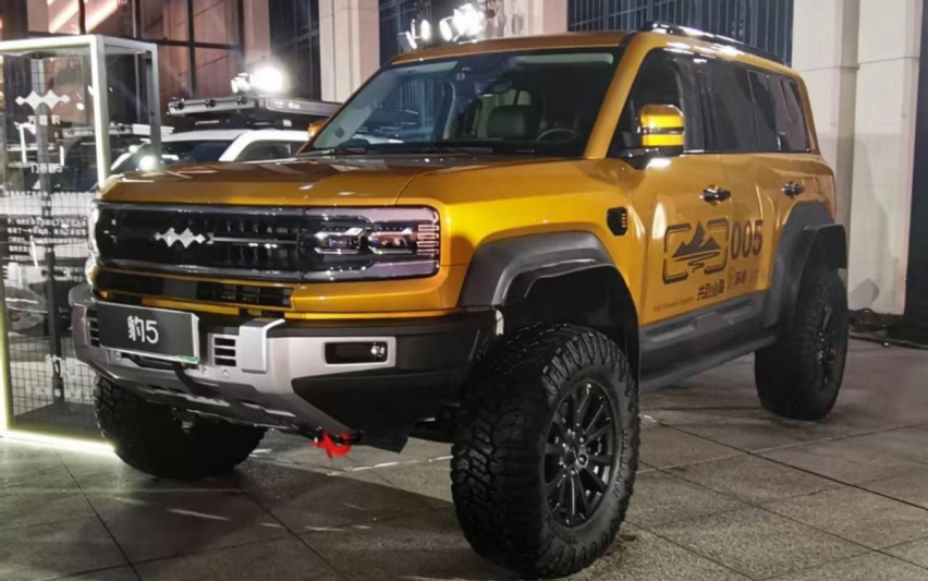 捷途要出大型硬派SUV！外形不输坦克、方程豹，配三把锁，能火？