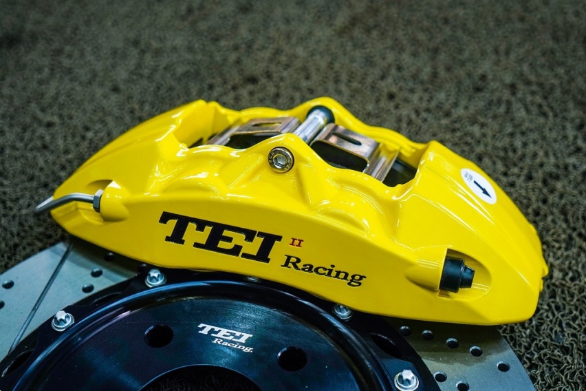 现代菲斯塔前轮刹车改装案例，升TEI Racing前P40NS刹车套装