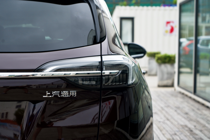 实拍体验：别克昂科威PLUS上市，是什么让非刚需的你选择7座？