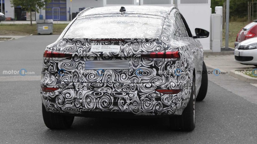 对标宝马X4？奥迪Q6 E-Tron Sportback谍照曝光