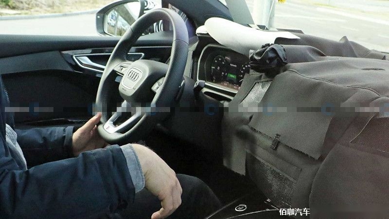 audi-q4-e-tron-and-q4-e-tron-sportback-spy-photos.jpg
