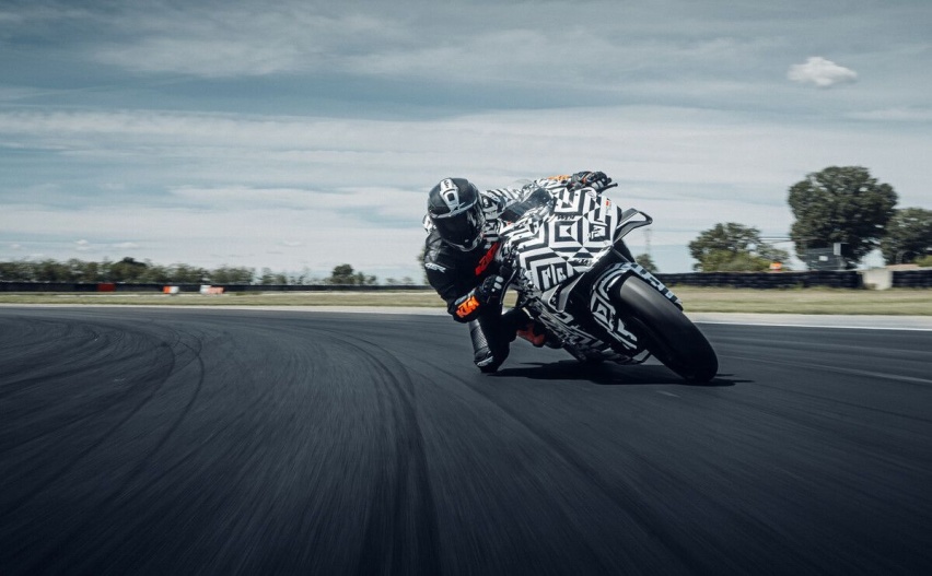 128匹马力，KTM990RC R最快2025年初上市