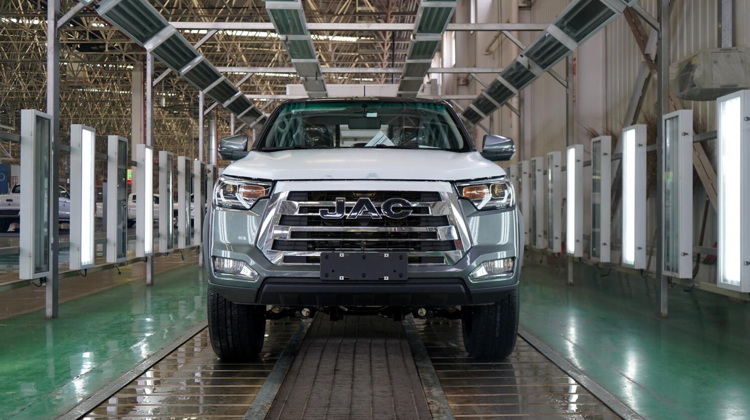 江淮皮卡1月全球銷售4696輛,2024年沖刺7.4萬輛新目標 江淮皮卡1月全球銷售4696輛,2024年沖刺7.4萬輛新目標