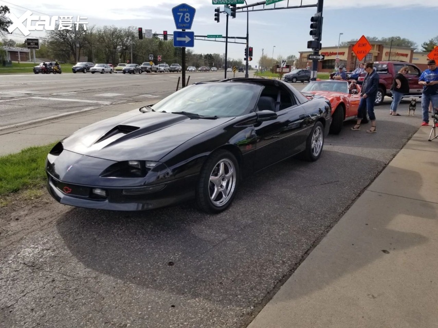 仅行驶3万英里的1996年雪佛兰camaro z28 ss-爱卡汽车爱咖号
