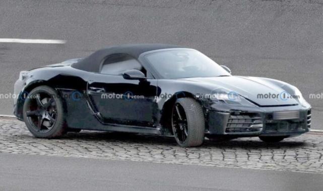 保时捷纯电街霸！718 Boxster EV路试谍照曝光