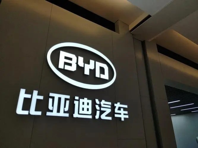 车企公布2022年销量完成率 理想达到6成 问界不足3成