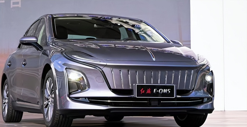 红旗E-QM5 PLUS上市，续航605，这台红旗纯电，你一定得看看