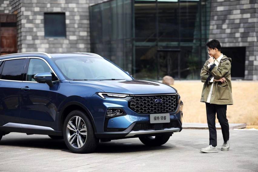 宽体高能先锋SUV 江铃福特领睿售13.98万起