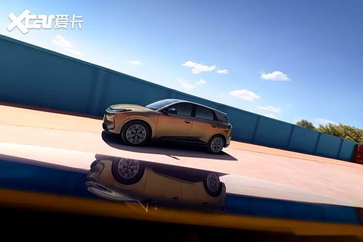 A0级最长续航！极狐贝塔T1 550km上市7.68万起售