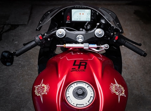 艺术品的升华 MV Agusta F3 675 咖啡定制版