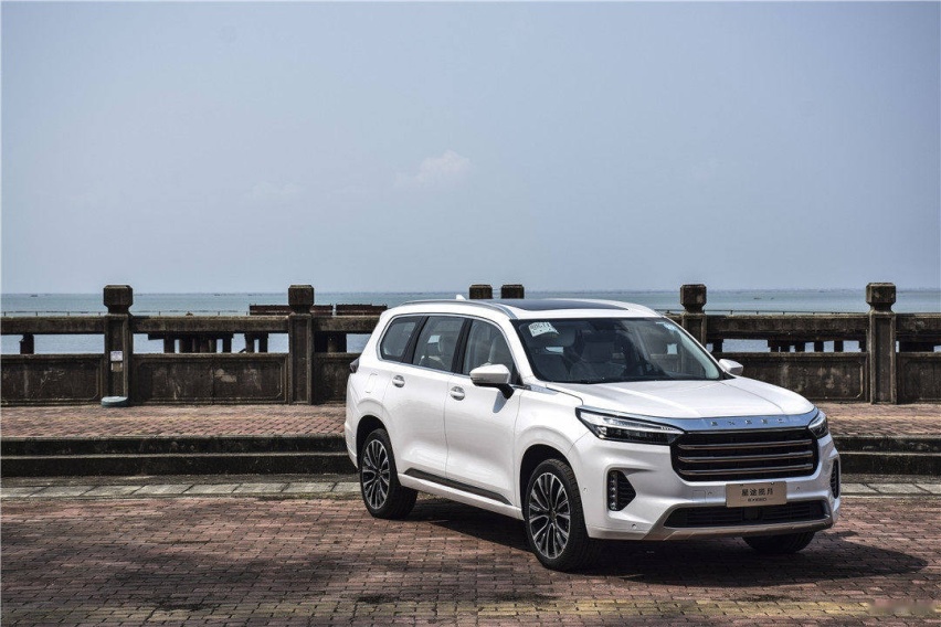 星途揽月 1.6T/2.0T两种动力 最低16.89万起！