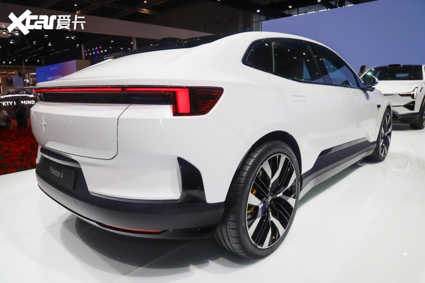 34.98万元起 极星Polestar 4上市 最快3.8秒破百/续航