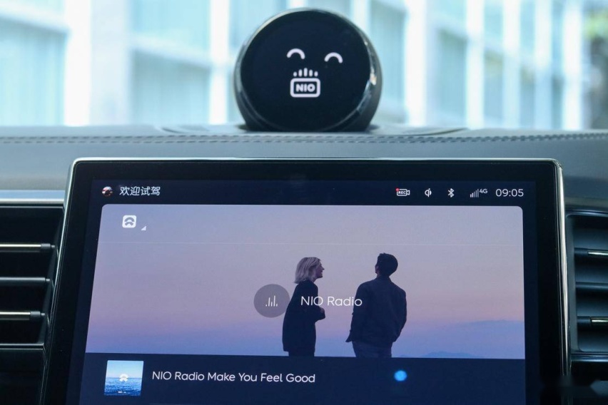 12 个扬声器不可小觑 体验全新 ES8 音乐座舱