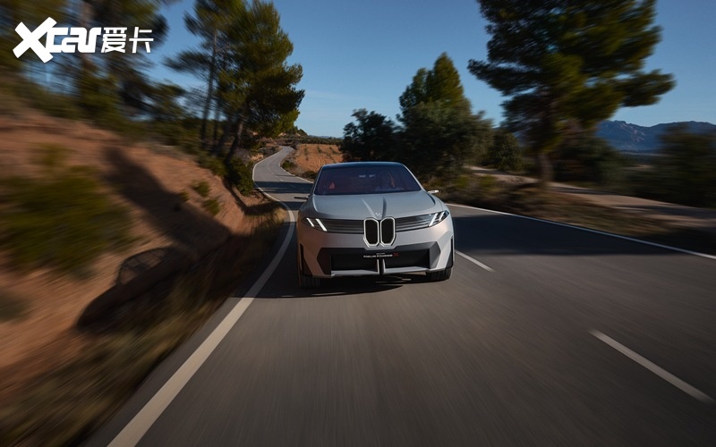 从「新世代x概念车」,看宝马在2025年如何玩转电动化-爱卡汽车爱咖号