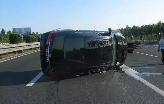 自驾遇到这些小故障怎么办？自己解决！亲测可行！