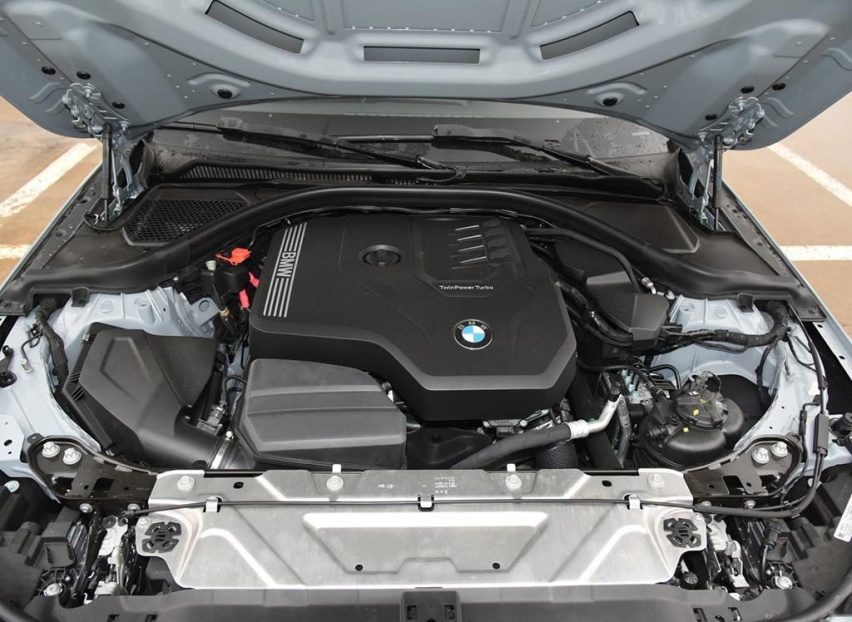 【邦你养车】新款宝马2系用车成本分析，月均花费2097元