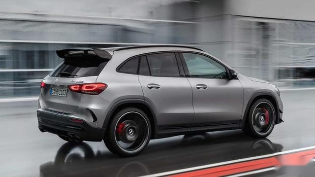 全新奔驰AMG GLA 45官图 最大功率突破400马力