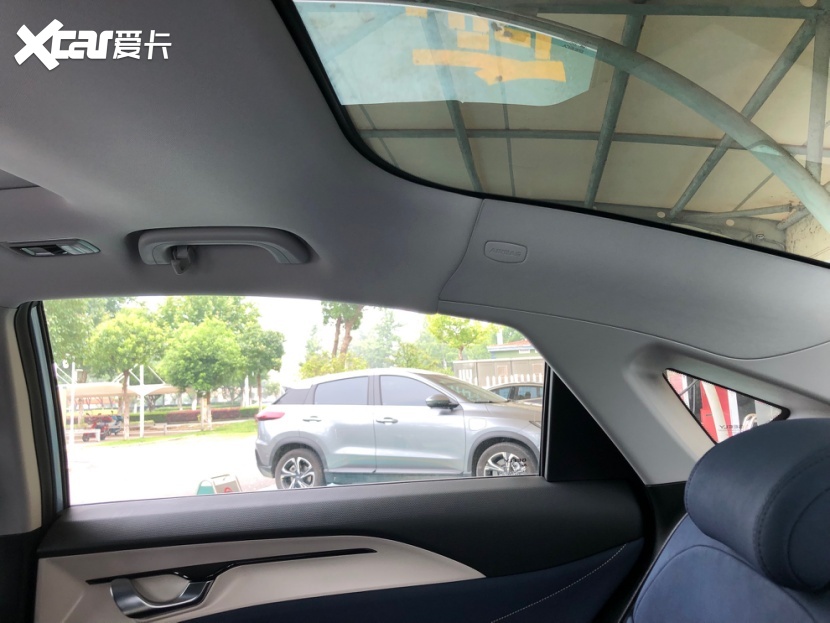 深度试驾几何 A Pro，有点香 | 车库众测