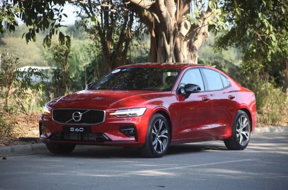 试驾新款沃尔沃s60t5运动版这一代高速坦克不可小瞧