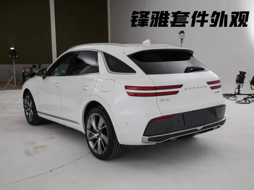 “小宾利”上新，新款捷尼赛思GV70售29.3万起，全系2.5T发动机