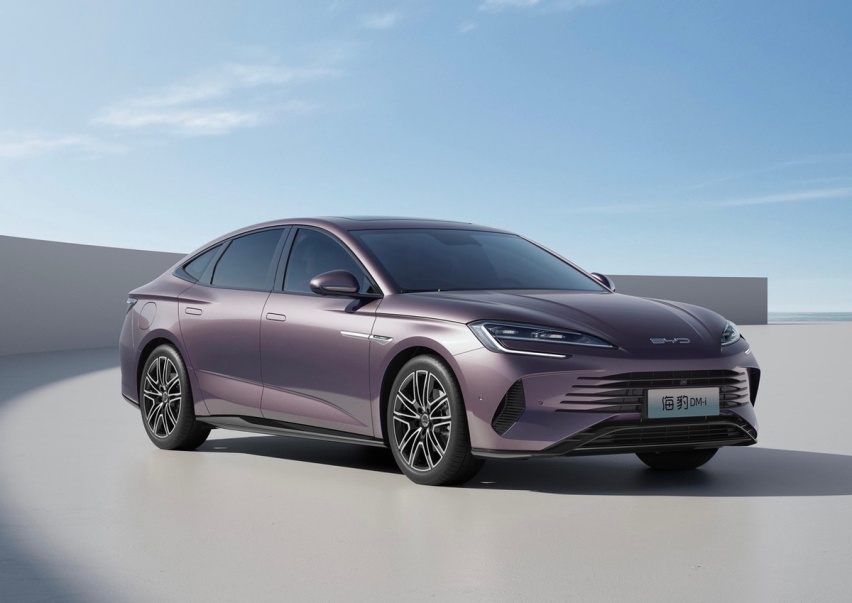 16.68万元起，亏电油耗3.9L/100km，比亚迪海豹DM-i正式