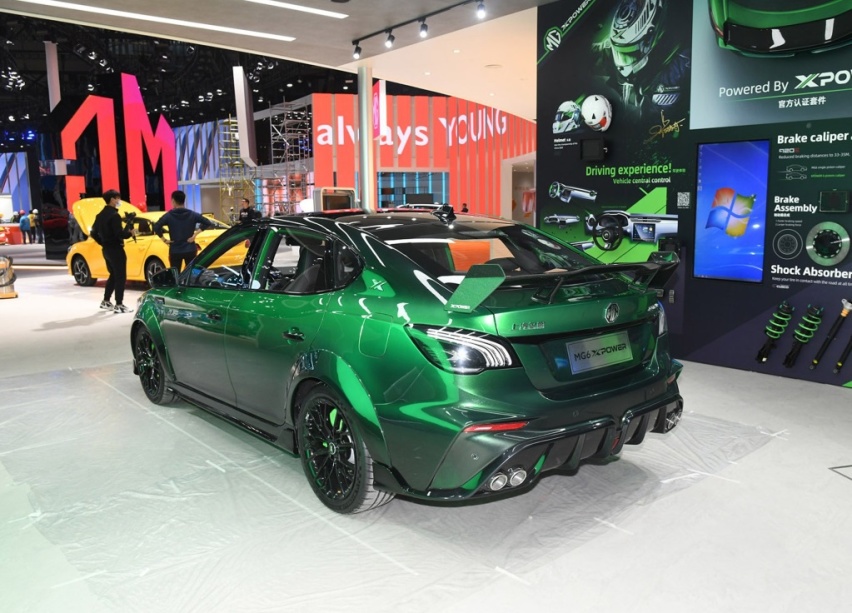 1024x0_1_q95_autohomecar__ChwEmmB7FXiAK1ENAAhVQzzuv5M593.jpg