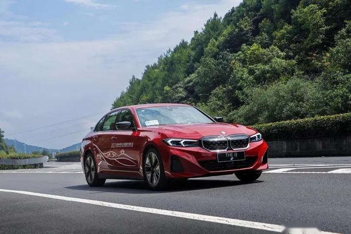 开电动宝马，品茶香茶韵，2023 BMW中国文化之旅再启程