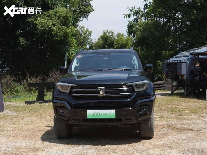买自主硬派SUV，选坦克400 Hi4-T还是方程豹豹5？