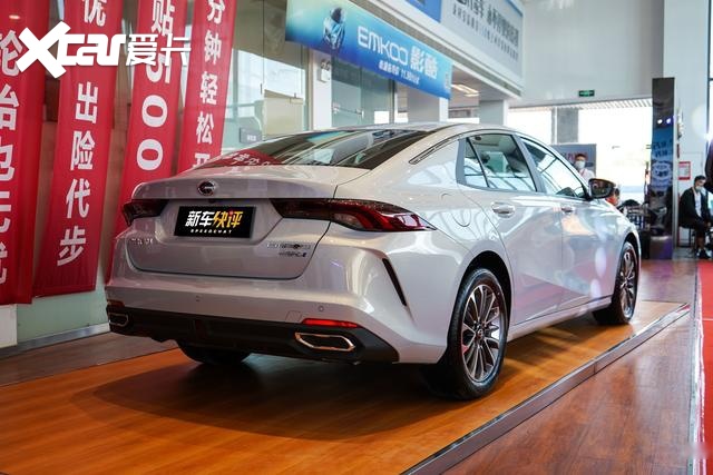 年轻人的第一台混动车 更快更省还便宜 实拍影豹混动版