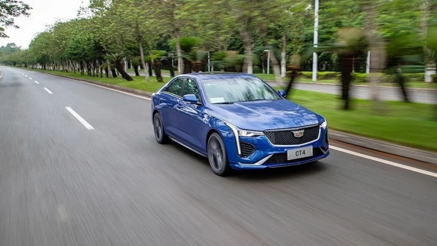 2.0T+8AT+后驱不香吗？小姐姐趣味体验凯迪拉克CT4